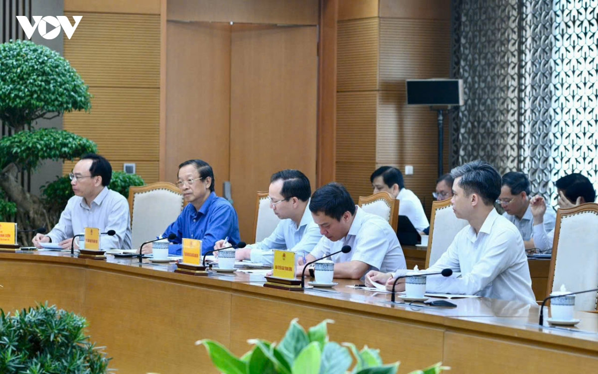 thu tuong chu tri buoi lam viec voi bo gd-Dt va cac bo, nganh co lien quan hinh anh 6