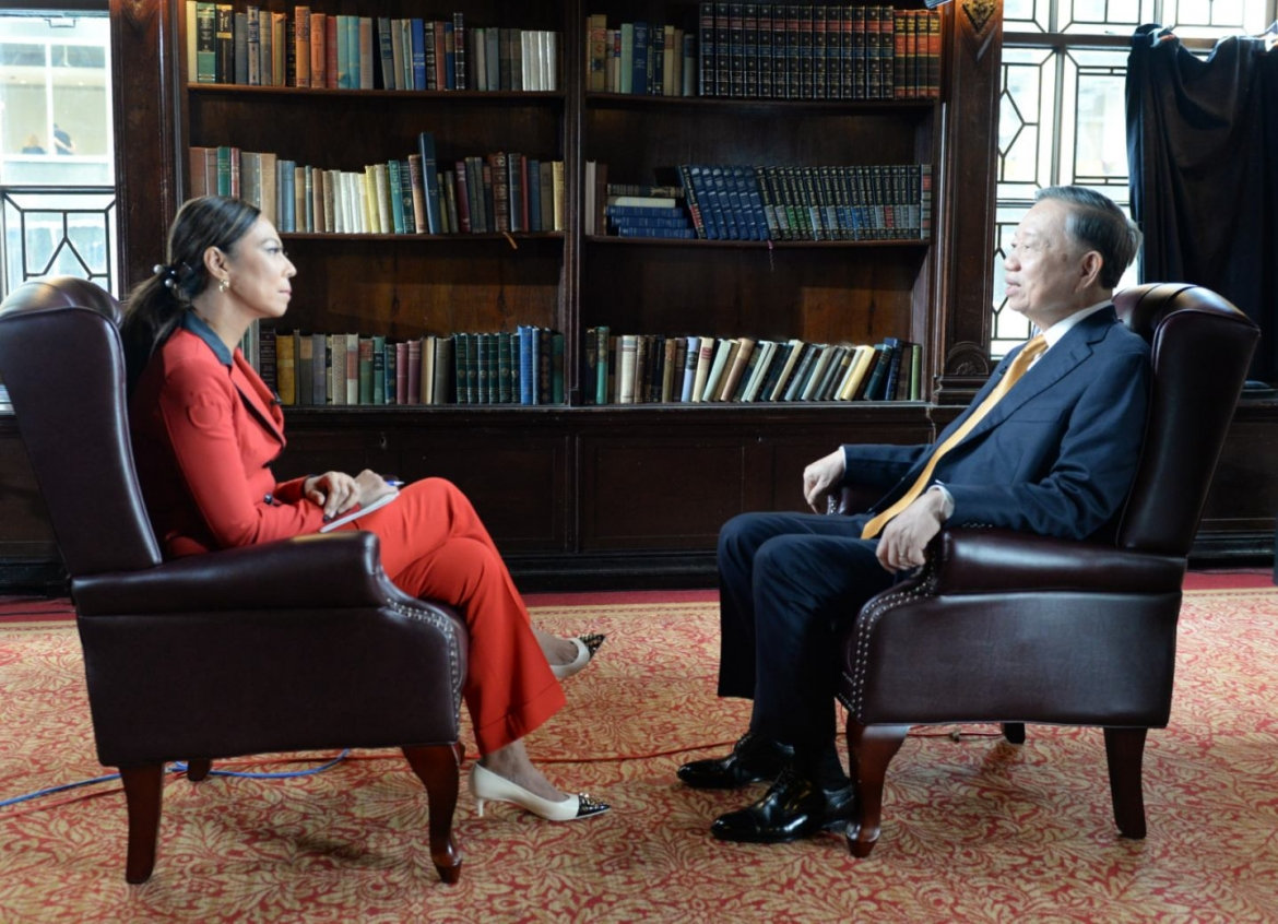 tong bi thu, chu tich nuoc to lam tra loi phong van kenh truyen hinh bloomberg tv hinh anh 2