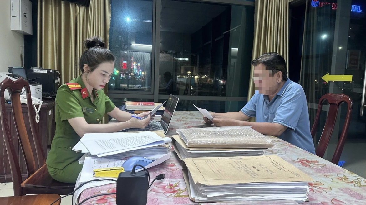 cần thơ Đối tượng truy nã đặc biệt nguy hiểm ra đầu thú hình ảnh 1 can tho Doi tuong truy na dac biet nguy hiem ra dau thu hinh anh 1