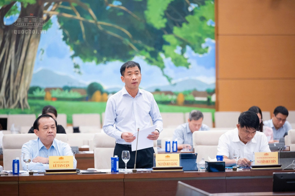 Ủy ban thường vụ quốc hội tán thành cơ chế mới về bổ nhiệm kiểm tra viên vksnd hình ảnh 1 Uy ban thuong vu quoc hoi tan thanh co che moi ve bo nhiem kiem tra vien vksnd hinh anh 1