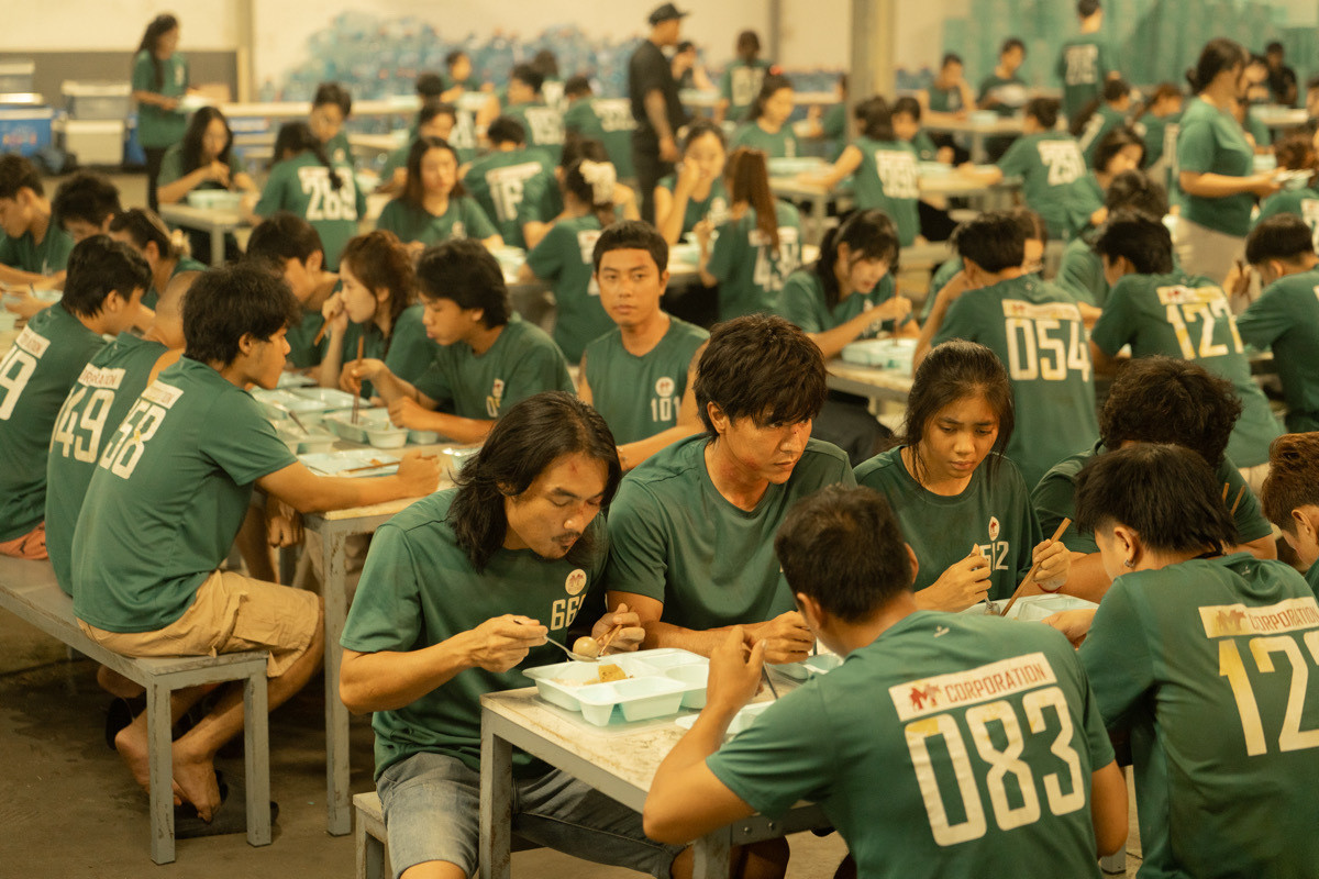 Phim “Trại buôn người” quy tụ tới hơn 700 diễn viên.