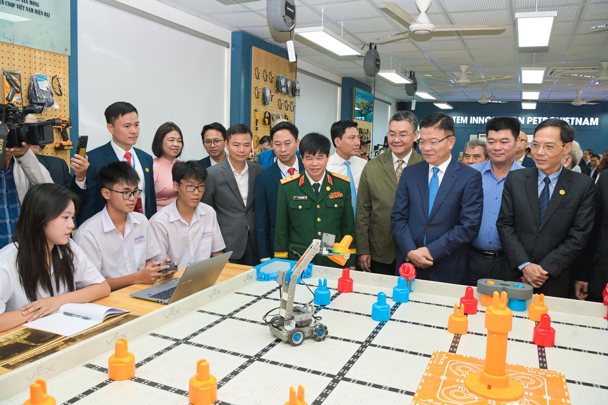 anh-3-3-.jpg