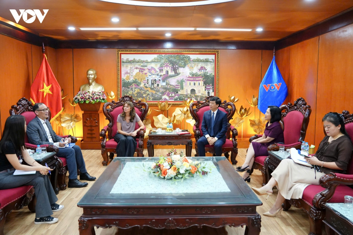 vov va Dai su quan thuy Dien mo rong hop tac truyen thong, giao luu van hoa hinh anh 3