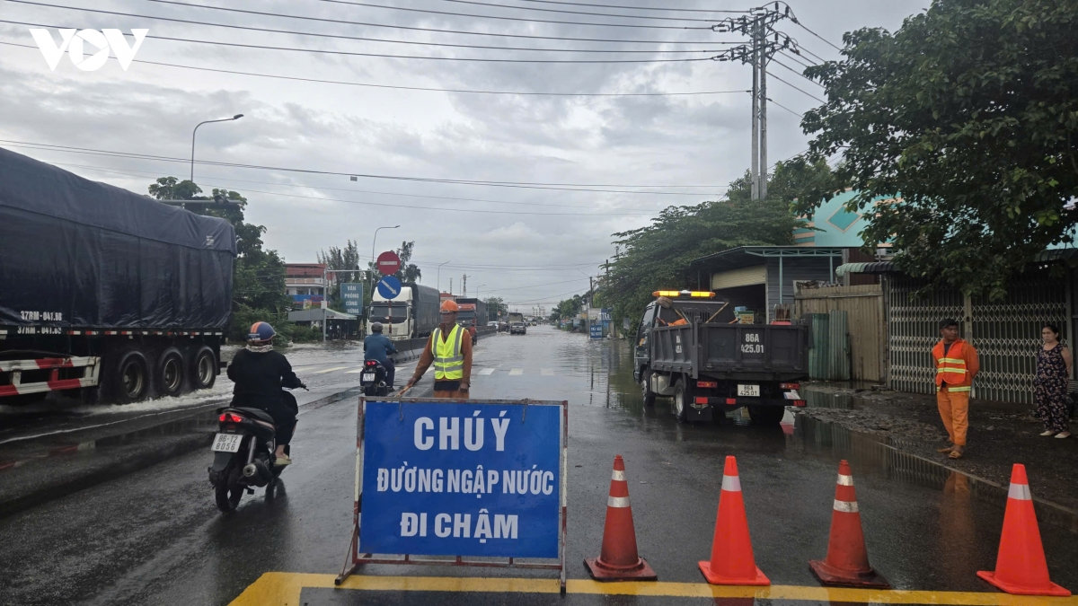 người dân lắp camera theo dõi nước lũ để chủ động ứng phó hình ảnh 4 nguoi dan lap camera theo doi nuoc lu de chu dong ung pho hinh anh 4