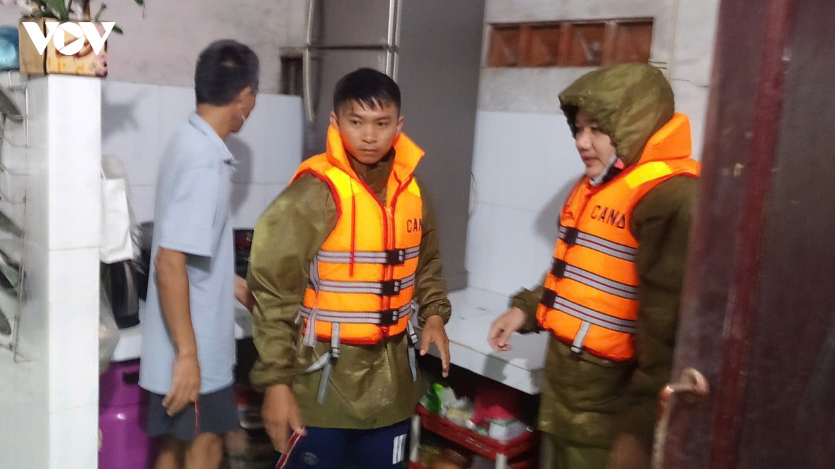 mot phuong o lam Dong phat lenh di doi khan hon 900 nguoi dan vung ngap hinh anh 1