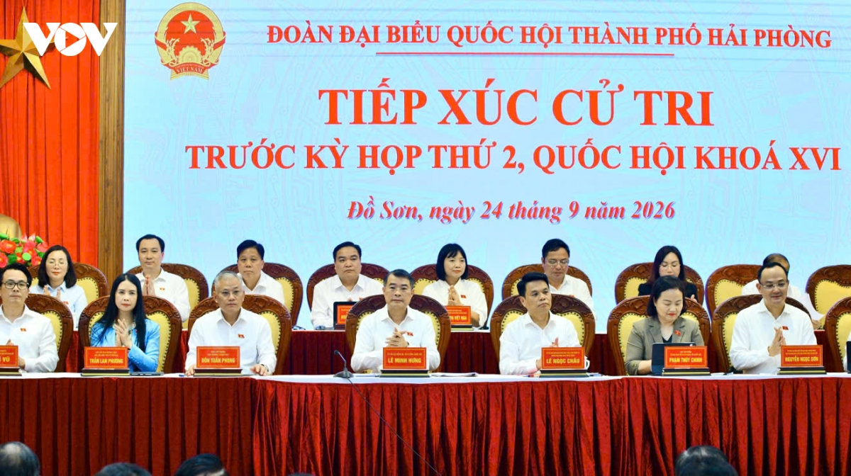 thủ tướng lê minh hưng tiếp xúc cử tri thành phố hải phòng hình ảnh 3 thu tuong le minh hung tiep xuc cu tri thanh pho hai phong hinh anh 3