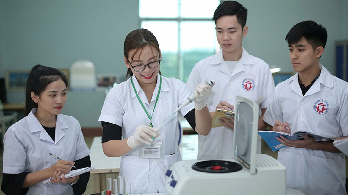 Dai hoc va doanh nghiep cung lam, cung tao gia tri hinh anh 1