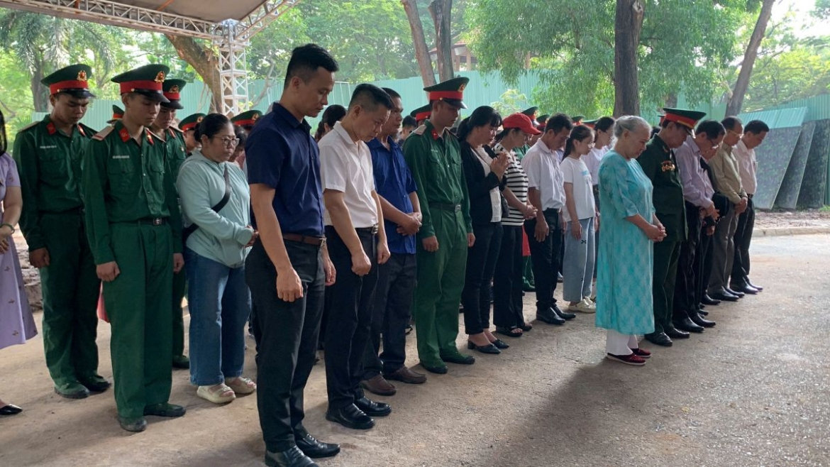 bo tu lenh tp.hcm gap mat gia dinh can bo, chien si Doi k74 hinh anh 3