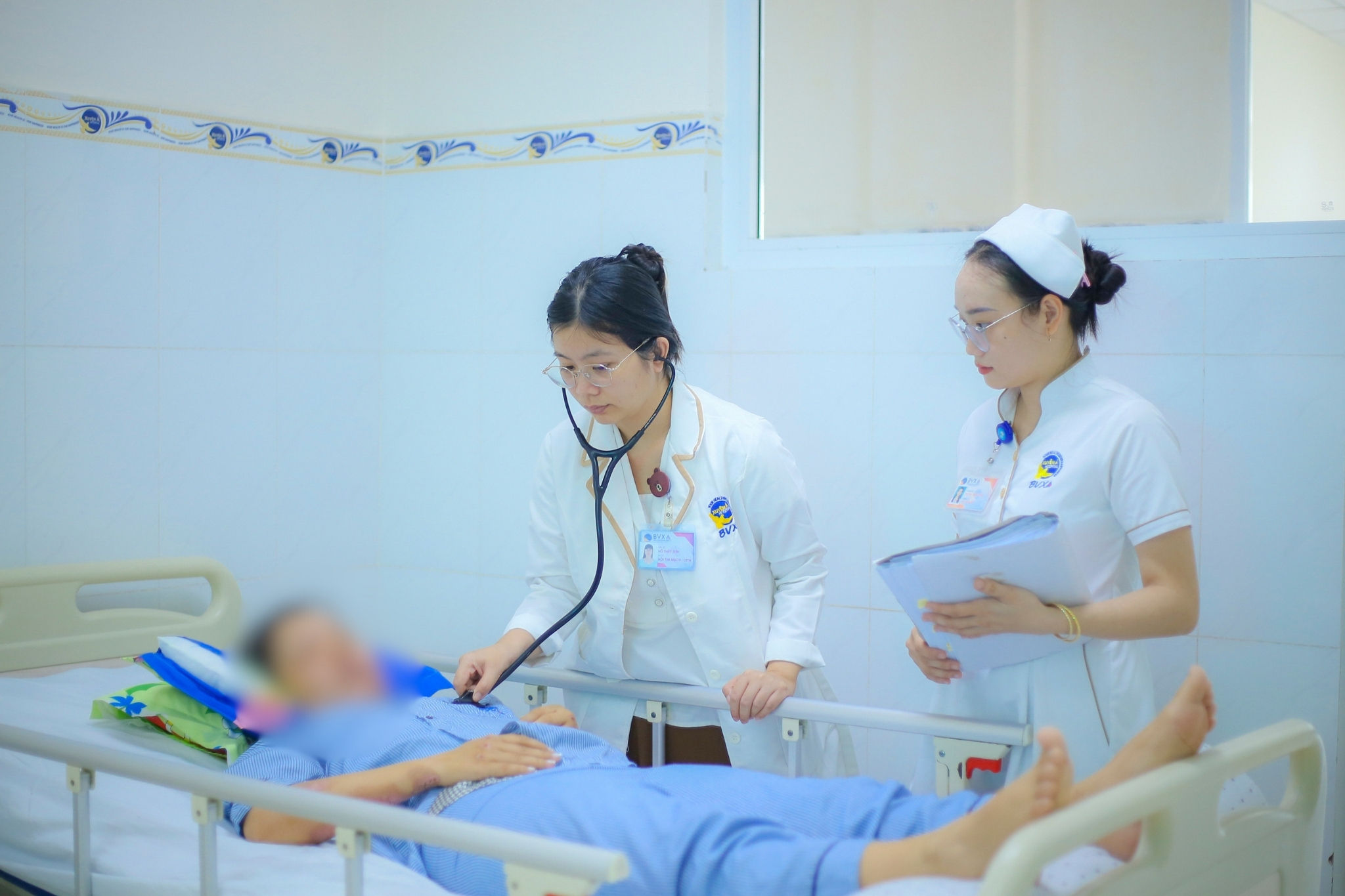 Bệnh nhân bị sét đánh được điều trị tích cực. (Ảnh: BVCC)
