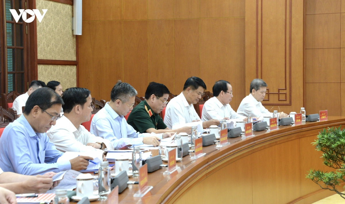 tổng bí thư, chủ tịch nước làm việc với các cơ quan về giải quyết các vụ án dân sự hình ảnh 4 tong bi thu, chu tich nuoc lam viec voi cac co quan ve giai quyet cac vu an dan su hinh anh 4