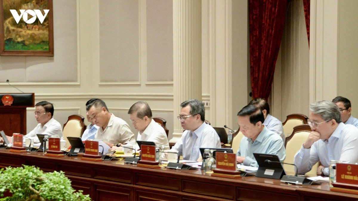 tong bi thu, chu tich nuoc to lam chu tri phien hop ve hoan thien the che hinh anh 4