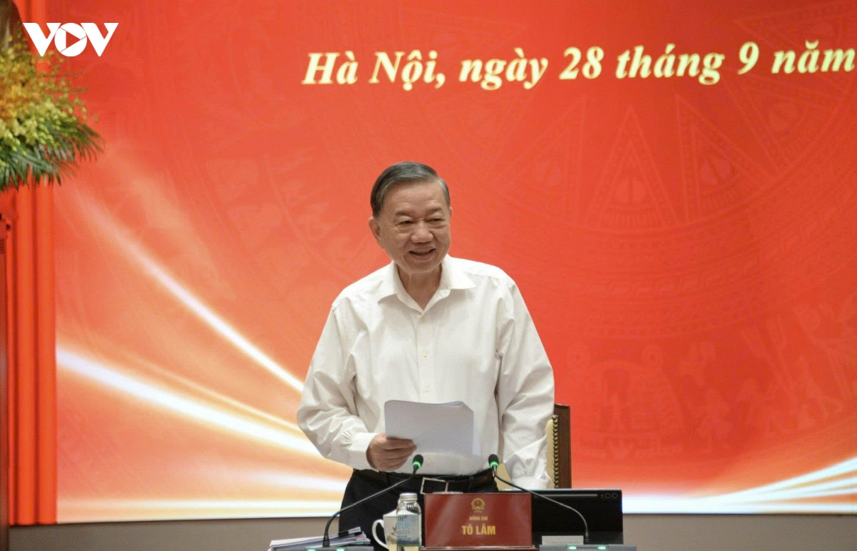 tong bi thu, chu tich nuoc to lam chu tri phien hop ve hoan thien the che hinh anh 1