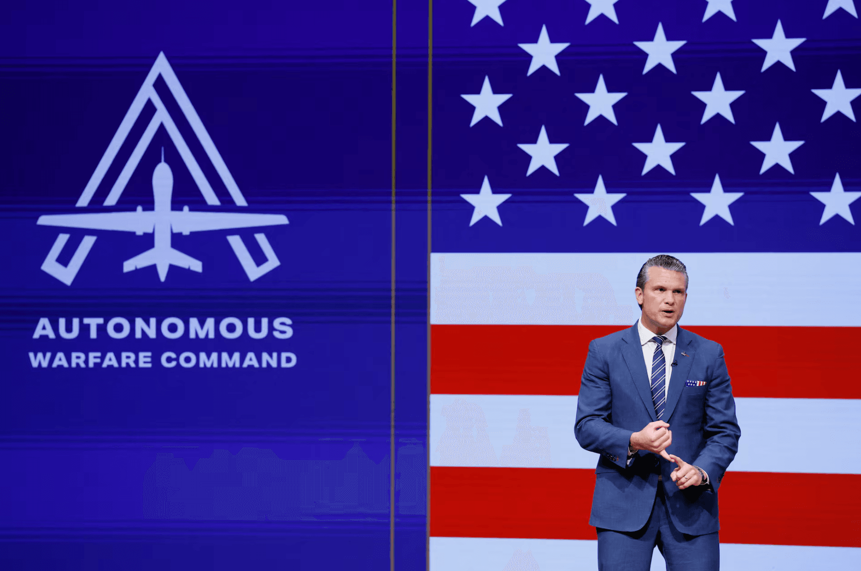 Bộ trưởng Chiến tranh Mỹ Pete Hegseth ngày 30/9 công bố thành lập bộ tư lệnh quân sự mới.