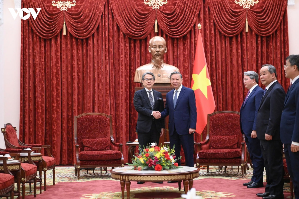 tổng bí thư, chủ tịch nước tiếp chủ tịch hội đồng quản trị ngân hàng jbic hình ảnh 1 tong bi thu, chu tich nuoc tiep chu tich hoi dong quan tri ngan hang jbic hinh anh 1