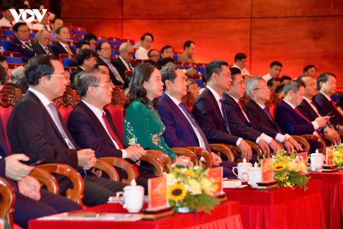 chu tich quoc hoi du le ky niem 150 nam ngay sinh cu huynh thuc khang hinh anh 5