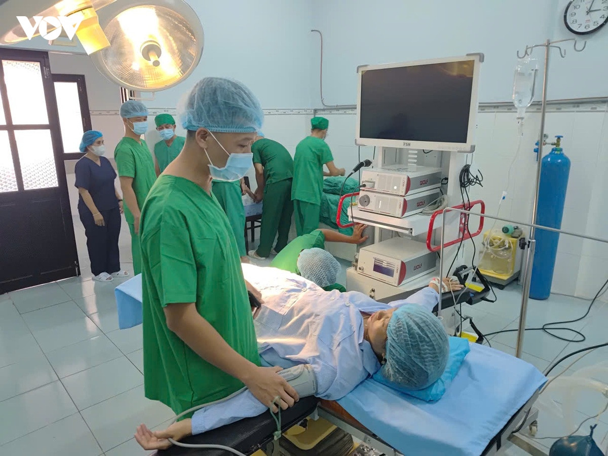 bệnh nhân Đặc khu phú quý lần đầu được mổ nội soi ổ bụng ngay tại đảo hình ảnh 1 benh nhan Dac khu phu quy lan dau duoc mo noi soi o bung ngay tai dao hinh anh 1