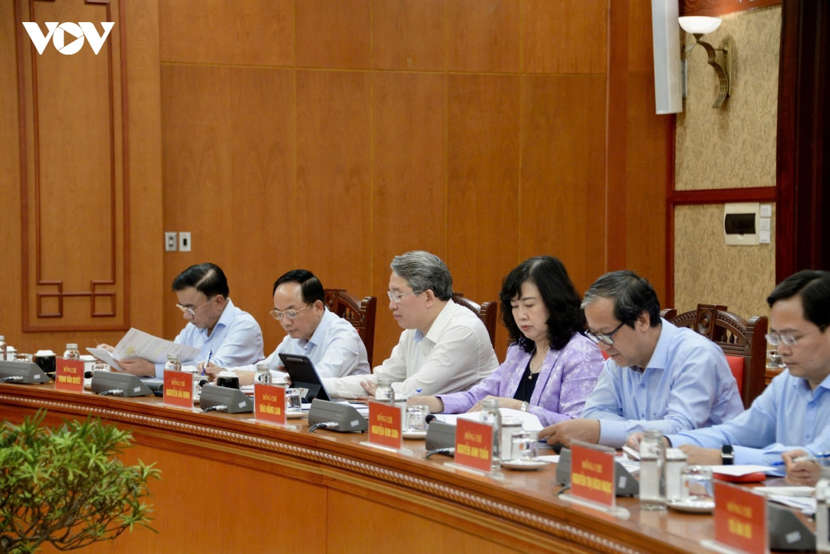 tổng bí thư, chủ tịch nước phải coi sức khỏe người dân là một bộ phận của sức mạnh quốc gia hình ảnh 3 tong bi thu, chu tich nuoc phai coi suc khoe nguoi dan la mot bo phan cua suc manh quoc gia hinh anh 3