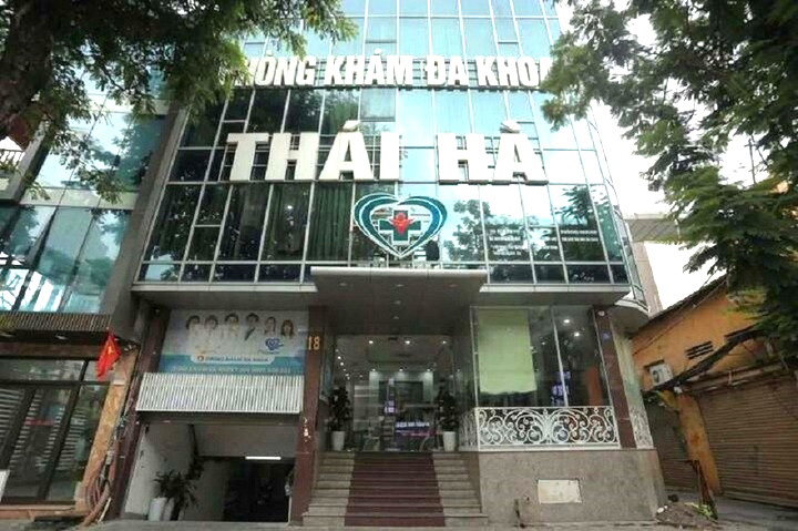 Phòng khám đa khoa Thái Hà với hàng loạt sai phạm. (Ảnh: Công an Hà Nội)