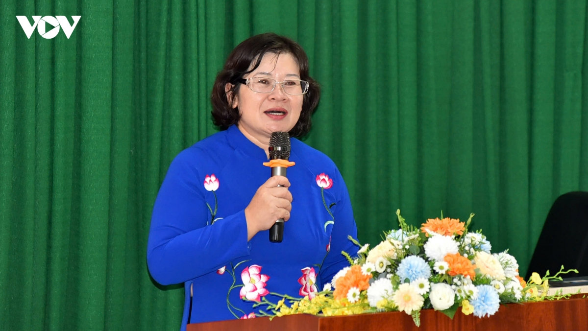 bà nguyễn thị nhật hằng làm giám đốc học viện cán bộ tp.hcm hình ảnh 2 ba nguyen thi nhat hang lam giam doc hoc vien can bo tp.hcm hinh anh 2