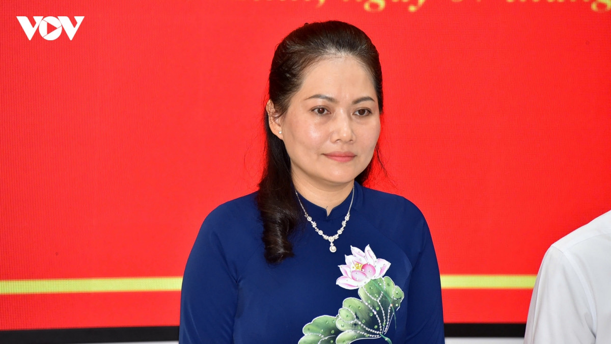 bà nguyễn thị nhật hằng làm giám đốc học viện cán bộ tp.hcm hình ảnh 3 ba nguyen thi nhat hang lam giam doc hoc vien can bo tp.hcm hinh anh 3