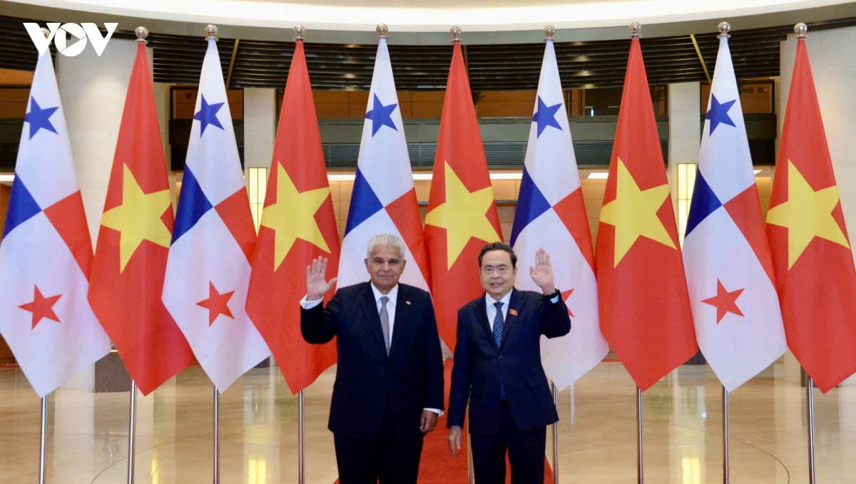 chu tich quoc hoi tran thanh man hoi kien tong thong cong hoa panama hinh anh 5