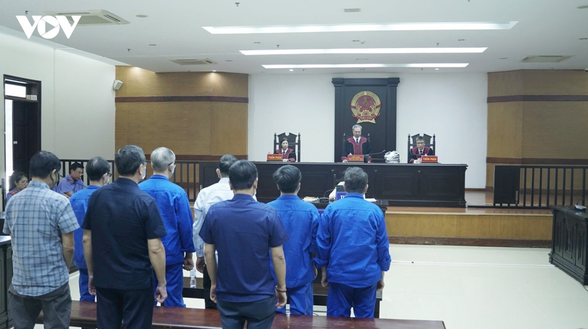 cuu bo truong nguyen thi kim tien duoc giam 3 nam tu nhung khong huong an treo hinh anh 2