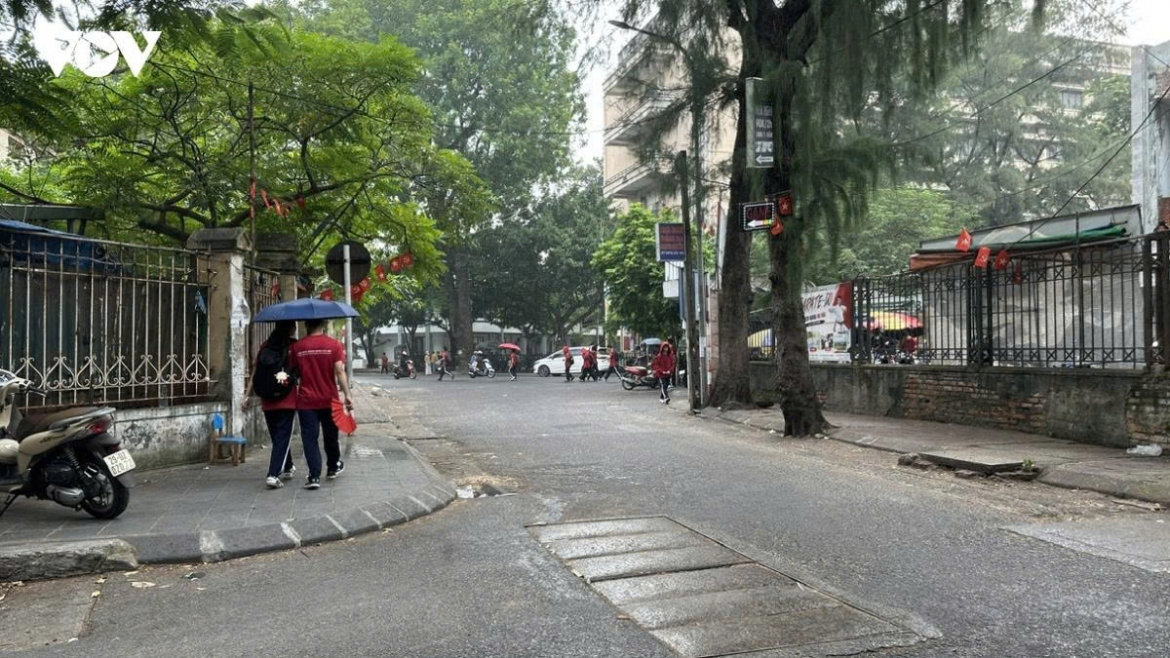 thoi tiet ngay 9 10 trung bo mua lon, bac bo troi lanh hinh anh 1