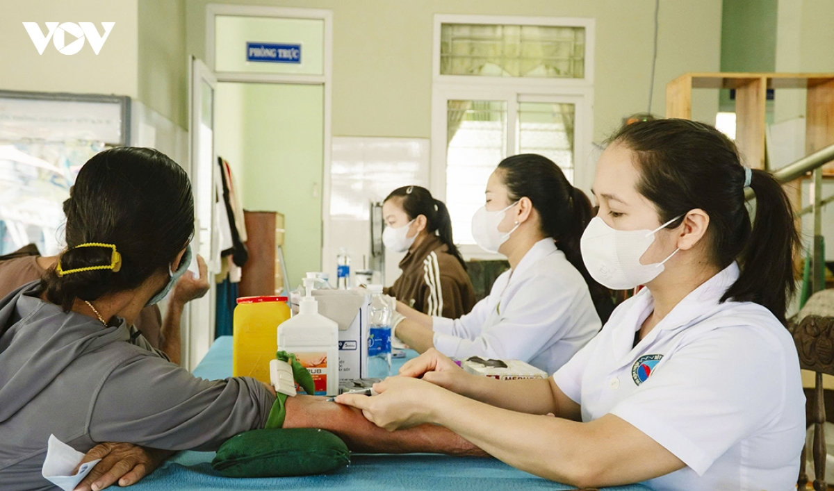 Đà nẵng đẩy mạnh khám sức khỏe định kỳ cho học sinh hình ảnh 3 Da nang day manh kham suc khoe dinh ky cho hoc sinh hinh anh 3