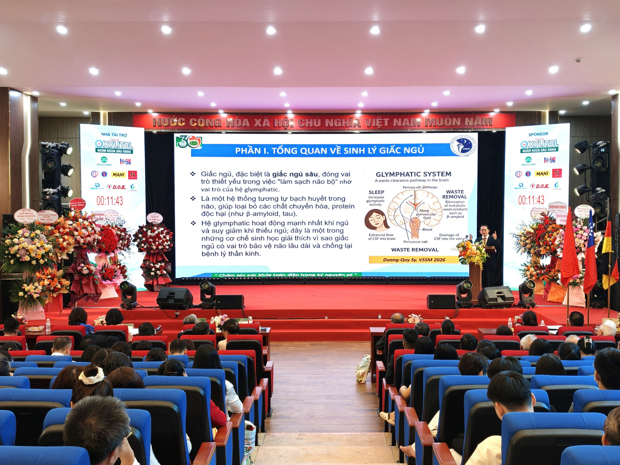 Hội nghị khoa học “Chăm sóc sức khỏe toàn diện trong kỷ nguyên số”.