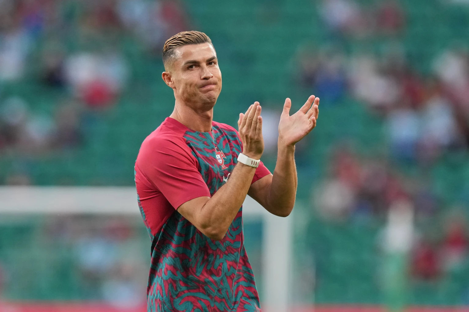 Cristiano Ronaldo khẳng định bản thân là chân sút xuất sắc nhất lịch sử. (Ảnh: AP)