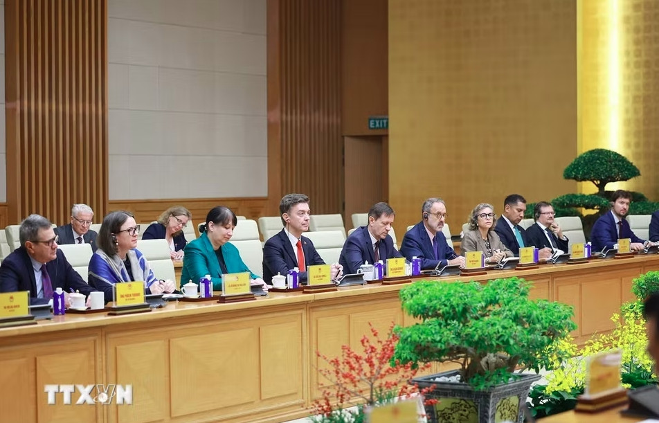 thủ tướng lê minh hưng tiếp đại sứ, đại biện phái đoàn eu tại việt nam hình ảnh 3 thu tuong le minh hung tiep dai su, dai bien phai doan eu tai viet nam hinh anh 3