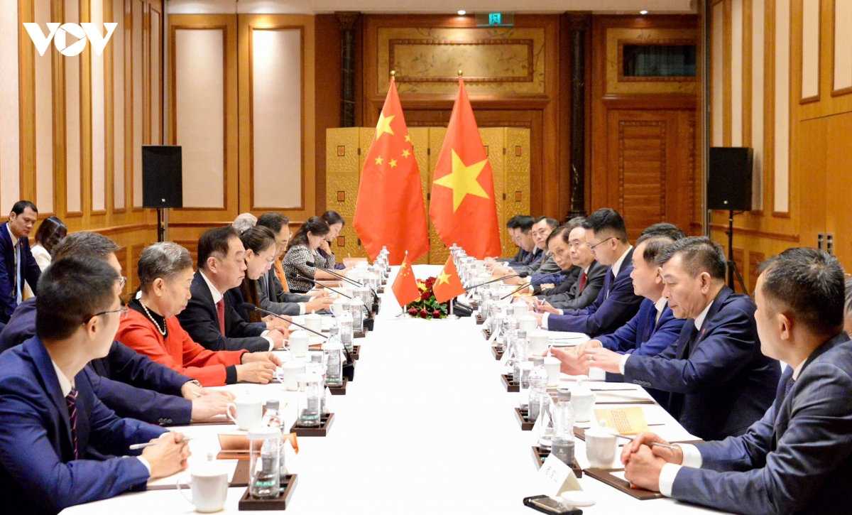 chủ tịch quốc hội trần thanh mẫn tiếp các nhân sĩ hữu nghị trung quốc hình ảnh 2 chu tich quoc hoi tran thanh man tiep cac nhan si huu nghi trung quoc hinh anh 2