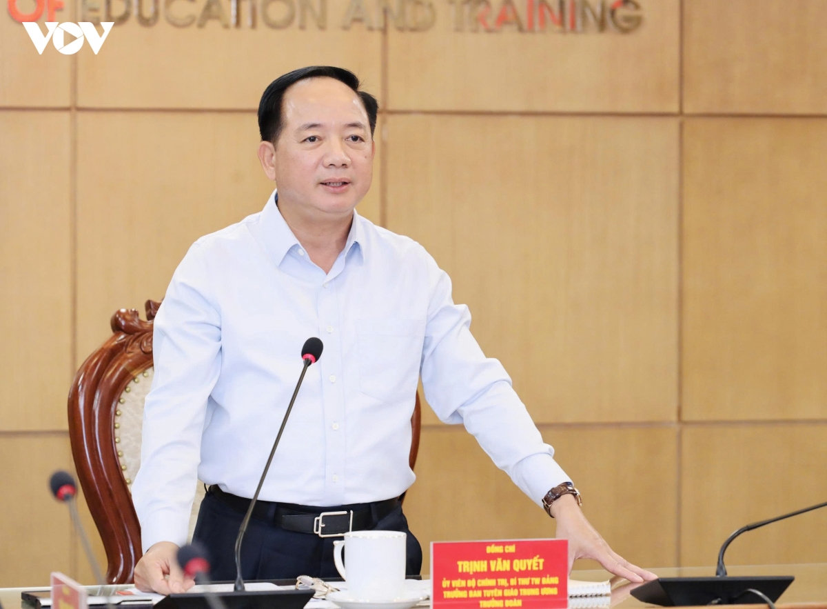 ban bí thư công bố quyết định giám sát toàn diện giáo dục phổ thông hình ảnh 3 ban bi thu cong bo quyet dinh giam sat toan dien giao duc pho thong hinh anh 3