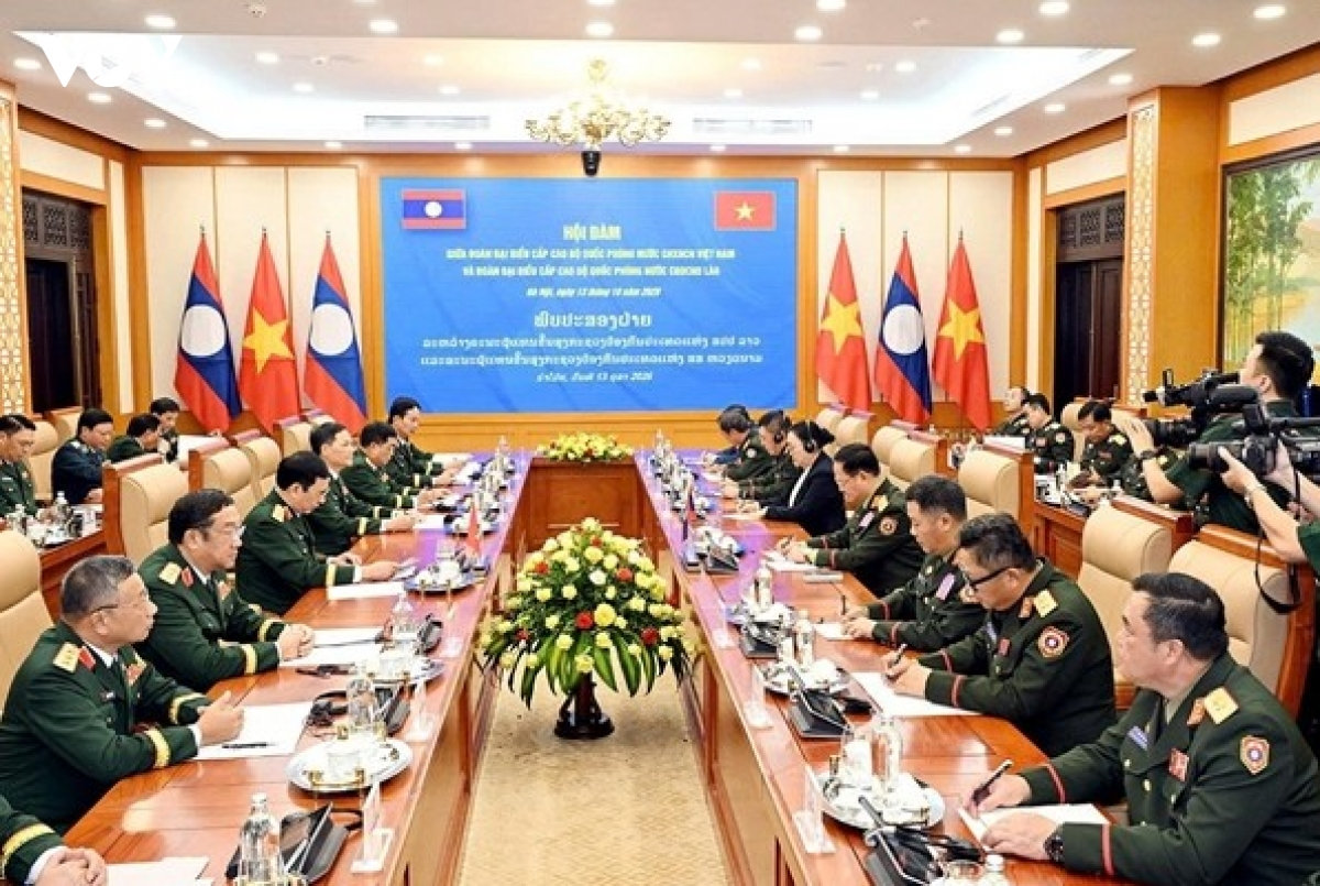việt nam lào tăng cường hợp tác quốc phòng, hướng tới gắn kết chiến lược hình ảnh 3 viet nam lao tang cuong hop tac quoc phong, huong toi gan ket chien luoc hinh anh 3