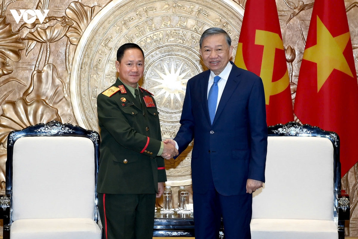 tong bi thu, chu tich nuoc to lam tiep pho thu tuong, bo truong quoc phong lao hinh anh 1