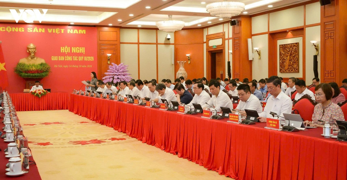 thuong truc ban bi thu tran cam tu chu tri hoi nghi giao ban quy iii 2026 hinh anh 5