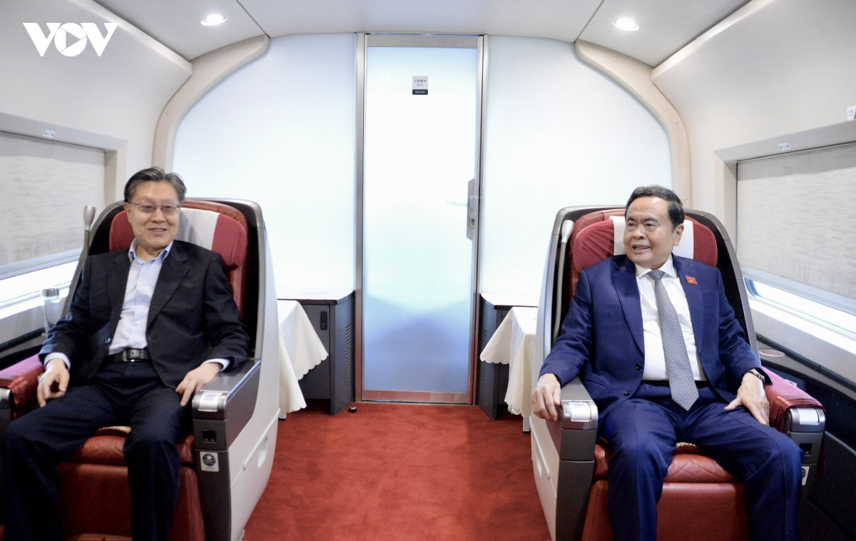 chu tich quoc hoi tham va lam viec tai thiem tay, trung quoc hinh anh 5