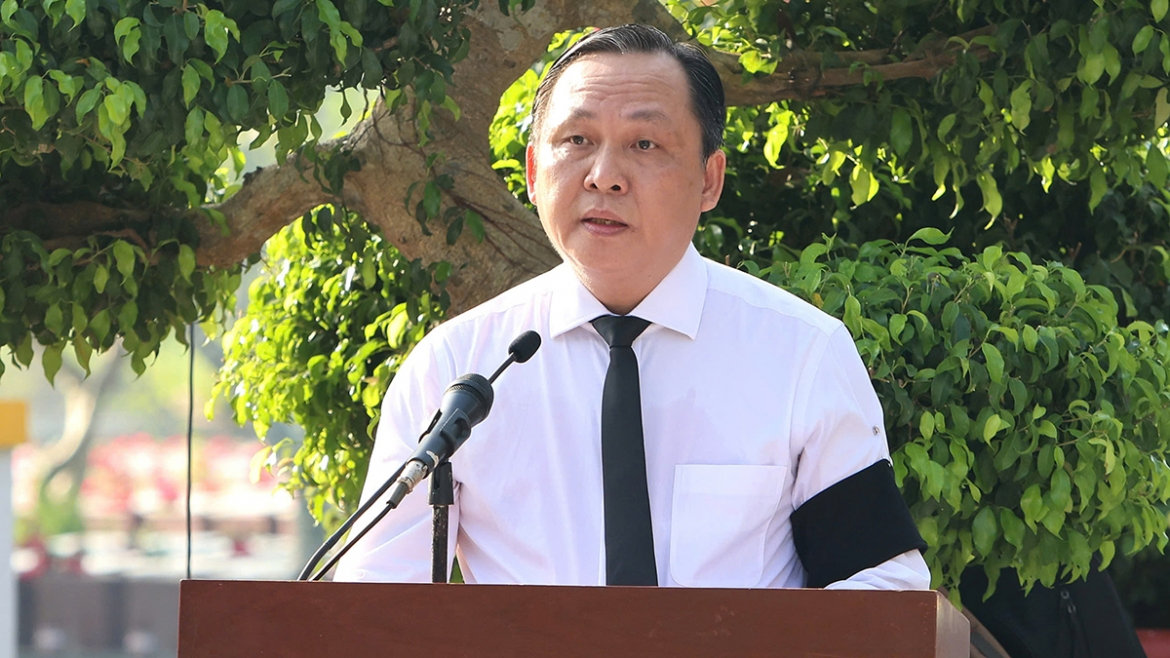 xuc dong le vieng, truy dieu va an tang 120 hai cot liet si tai can tho hinh anh 4