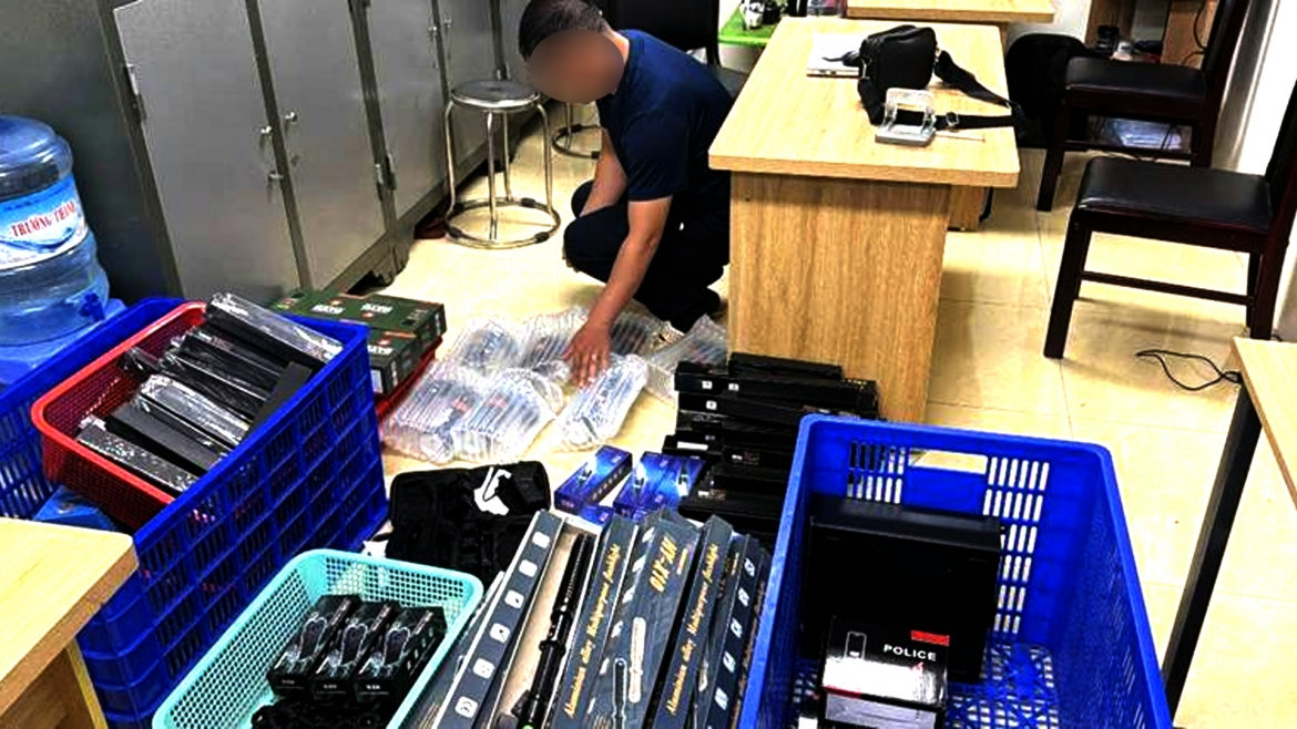 hà nội thu giữ gần 600 công cụ hỗ trợ rao bán trên mạng hình ảnh 1 ha noi thu giu gan 600 cong cu ho tro rao ban tren mang hinh anh 1