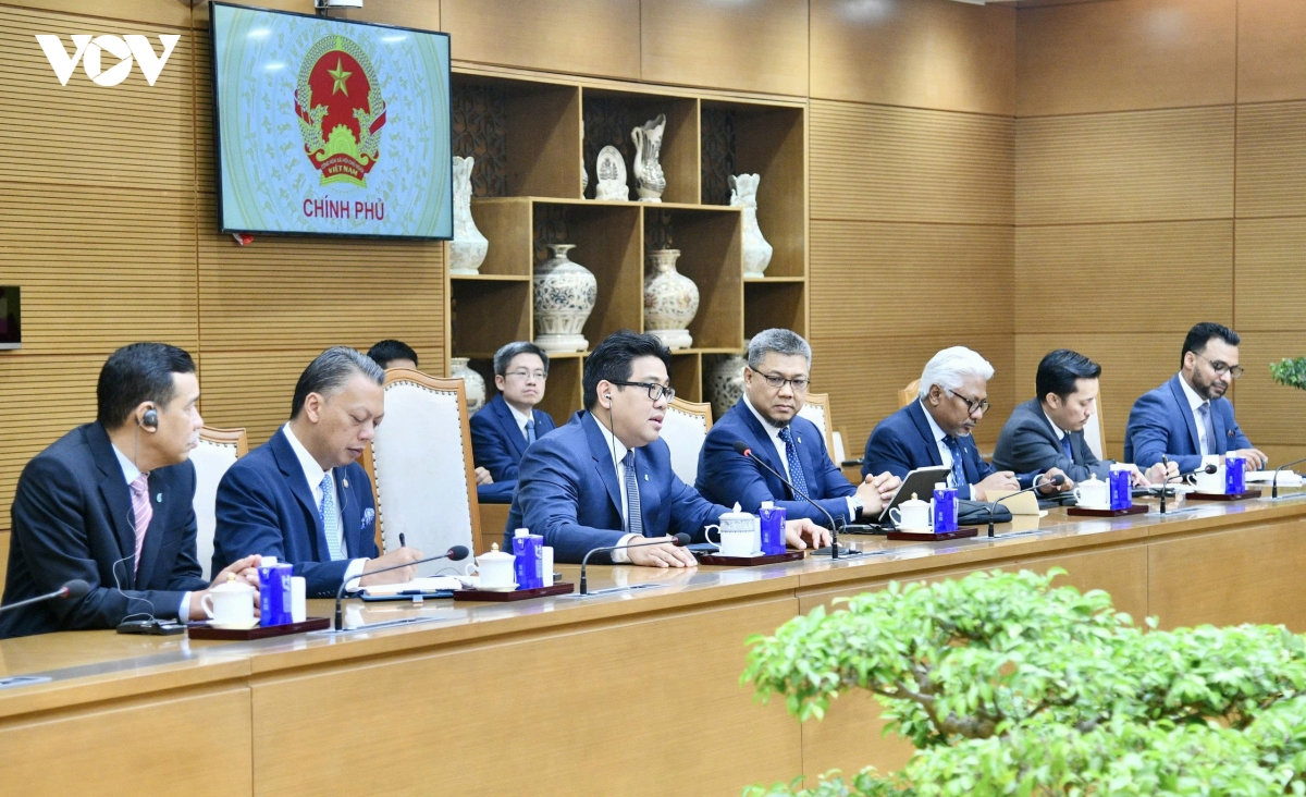 thu tuong le minh hung tiep chu tich kiem tong giam doc tap doan petronas hinh anh 5