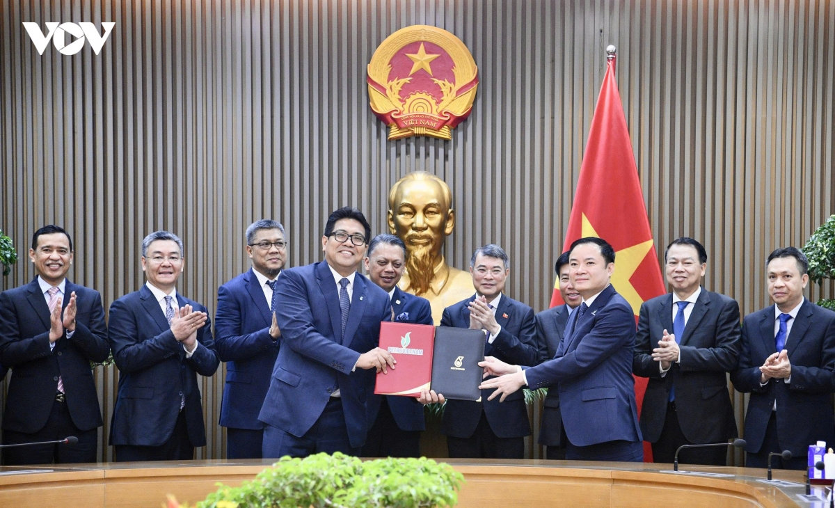 thu tuong le minh hung tiep chu tich kiem tong giam doc tap doan petronas hinh anh 7