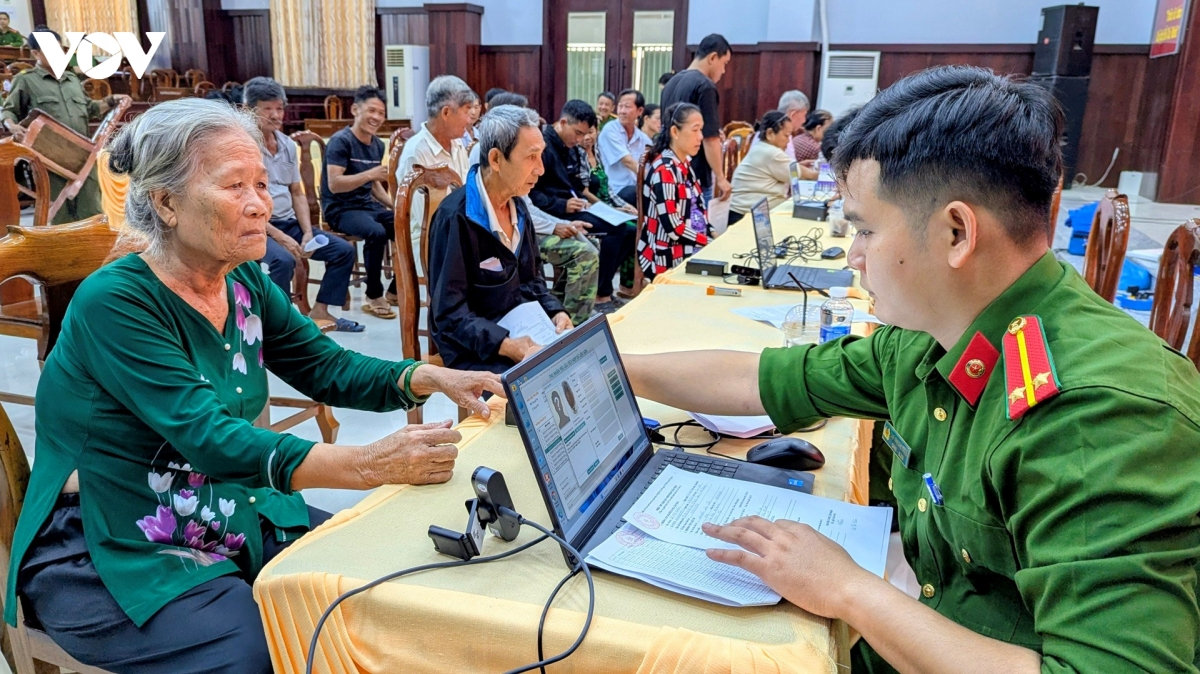 an giang thu nhận mẫu adn đợt 2 cho thân nhân liệt sĩ chưa xác định danh tính hình ảnh 2 an giang thu nhan mau adn dot 2 cho than nhan liet si chua xac dinh danh tinh hinh anh 2