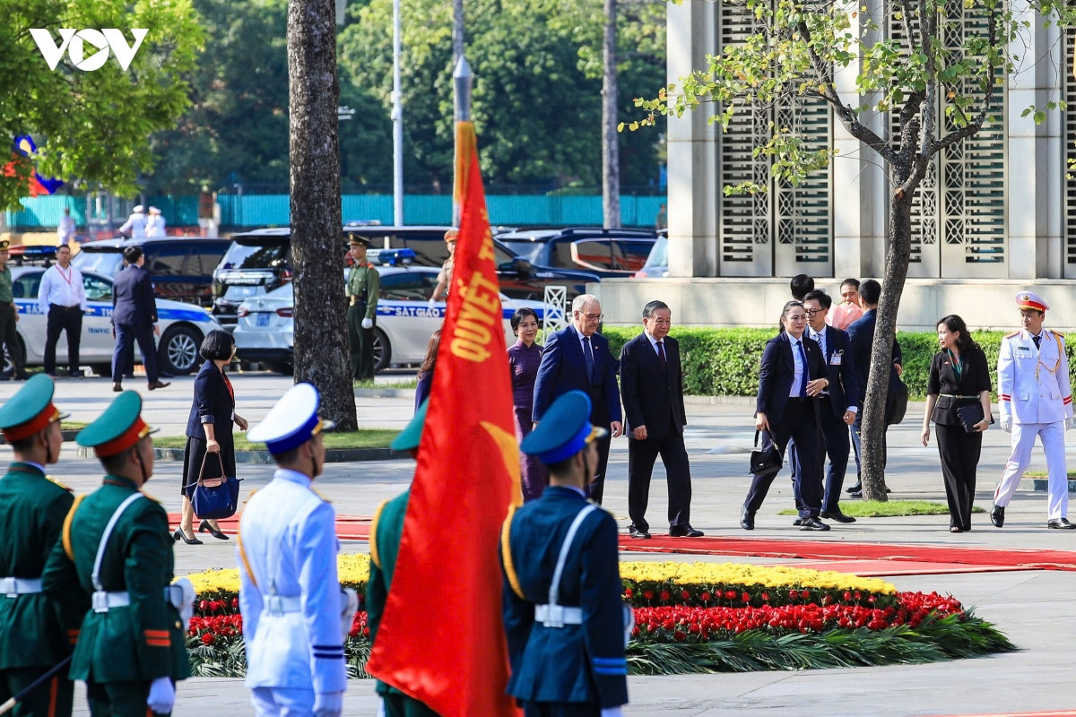 tổng bí thư, chủ tịch nước tô lâm chủ trì lễ đón tổng thống thụy sỹ guy parmelin hình ảnh 8 tong bi thu, chu tich nuoc to lam chu tri le don tong thong thuy sy guy parmelin hinh anh 8