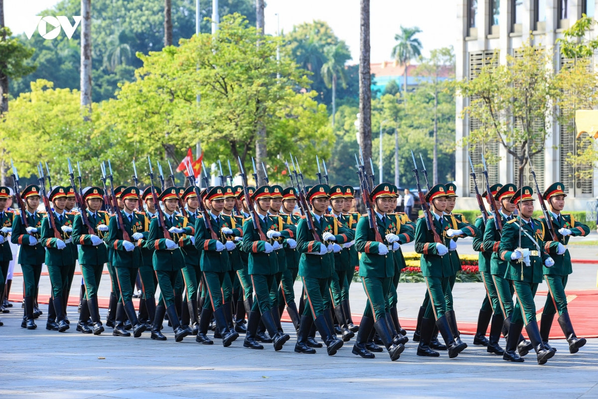 tổng bí thư, chủ tịch nước tô lâm chủ trì lễ đón tổng thống thụy sỹ guy parmelin hình ảnh 6 tong bi thu, chu tich nuoc to lam chu tri le don tong thong thuy sy guy parmelin hinh anh 6