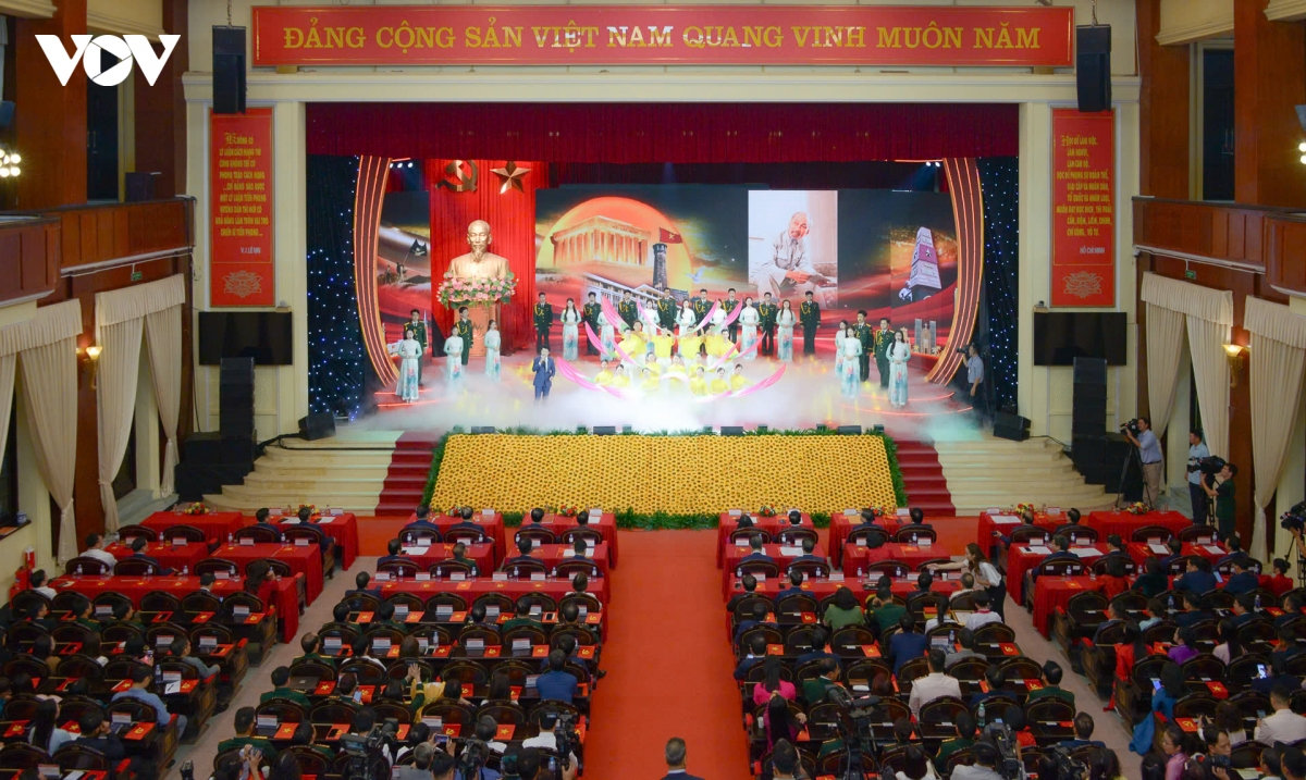trao giai cuoc thi chinh luan bao ve nen tang tu tuong cua Dang nam 2026 hinh anh 1