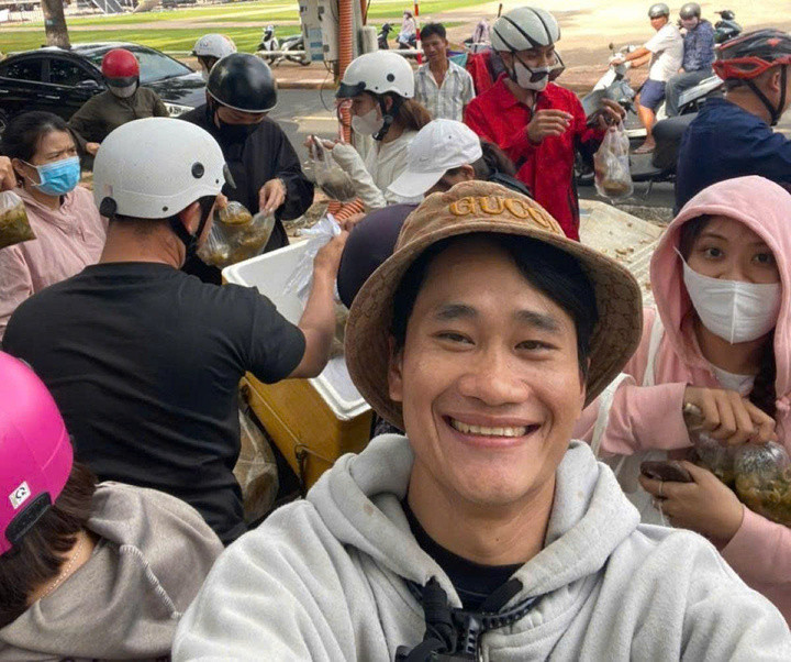 Chàng trai đưa ẩm thực và văn hóa của người Ê Đê đến rộng rãi người dân.
