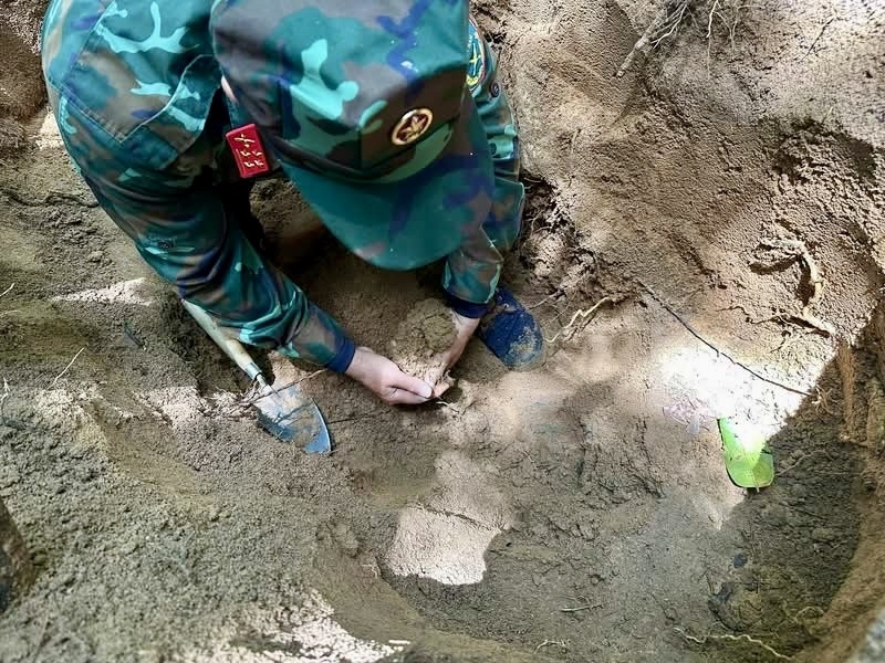 Đắk lắk quy tập hài cốt 2 liệt sĩ tại căn cứ h9 trên núi chư yang sin hình ảnh 3 Dak lak quy tap hai cot 2 liet si tai can cu h9 tren nui chu yang sin hinh anh 3