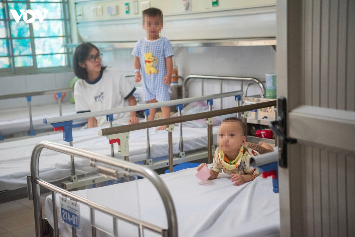 người dân làm gì để phòng bệnh khi số ca mắc cúm mùa gia tăng hình ảnh 1 nguoi dan lam gi de phong benh khi so ca mac cum mua gia tang hinh anh 1