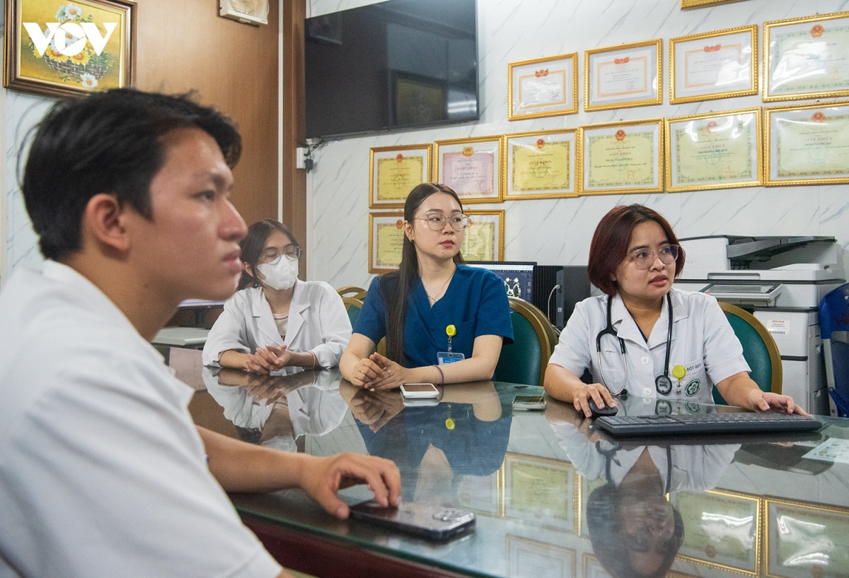 phia sau nhung ca truc xuyen dem cua nu bac si dot quy hinh anh 8
