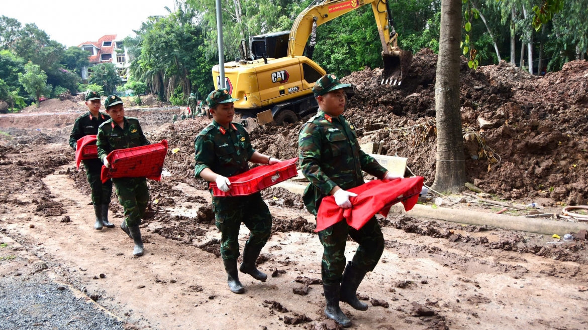 phát hiện 10 hài cốt liệt sĩ, 4 di vật kèm theo tại công viên lê thị riêng hình ảnh 2 phat hien 10 hai cot liet si, 4 di vat kem theo tai cong vien le thi rieng hinh anh 2